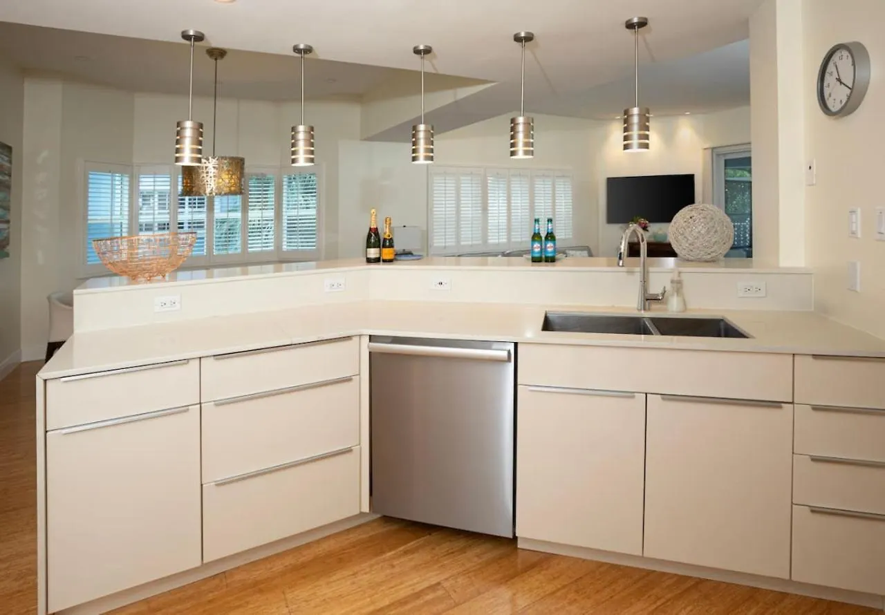 Island Luxury Seven Mile Beach West Bay Appartamento
